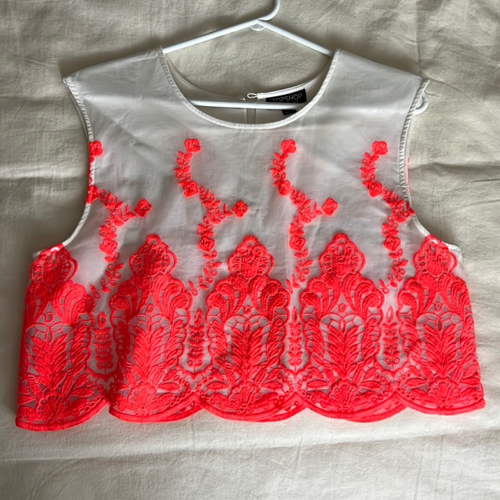 TOPSHOP Cropped Tank Top - Size 8